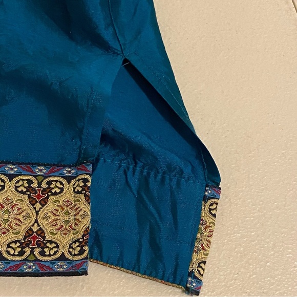 Silk Lore Button Up Shirt Size L 100% Silk Long Sleeve Embroidered Blouse - Picture 9 of 12